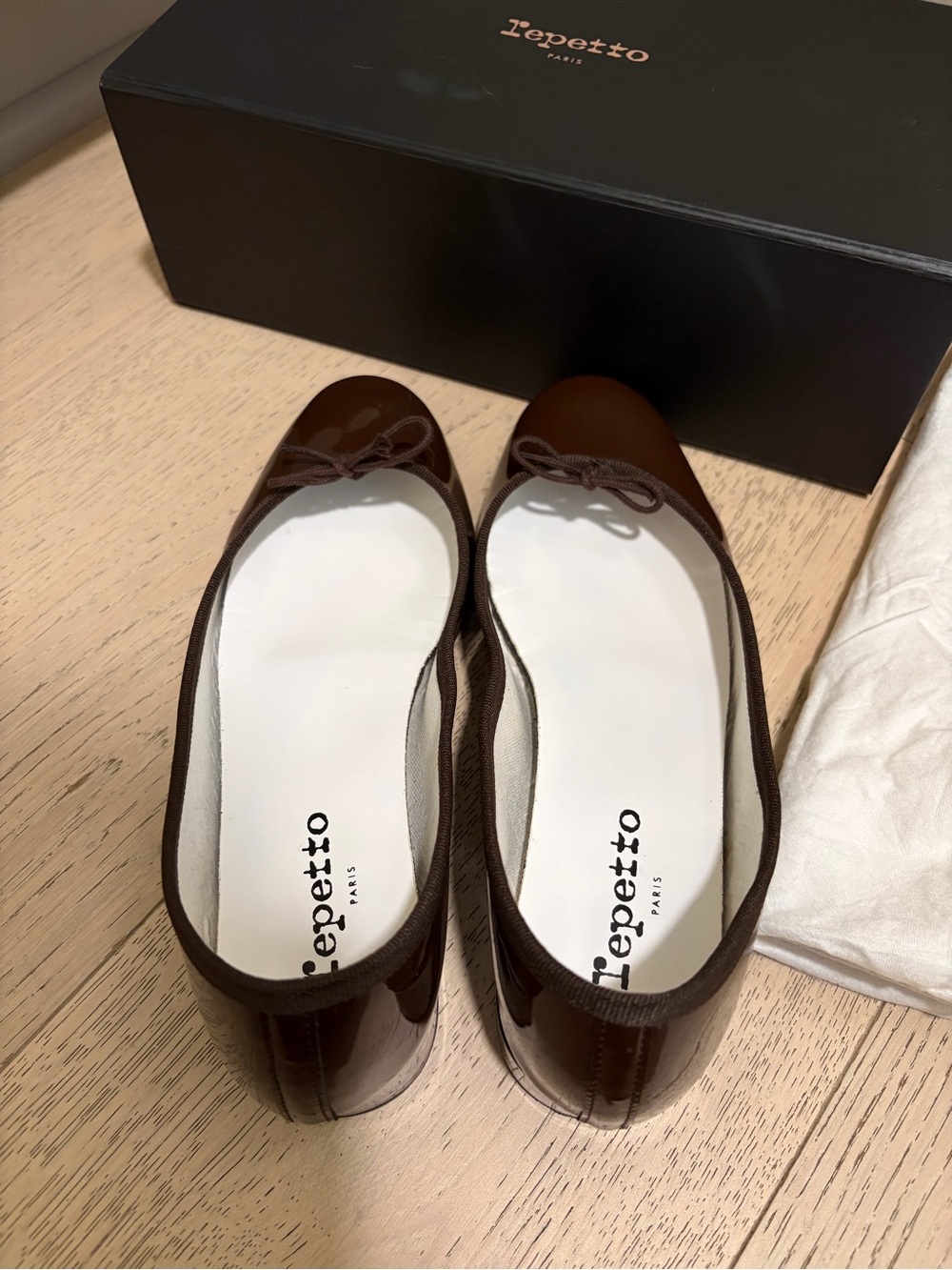 Repetto Women's Brown Patent Leather Ballet Flats - Picture 5 of 6
